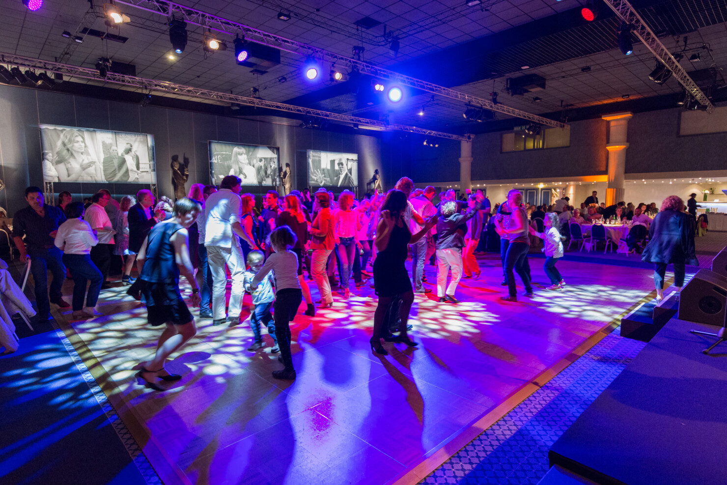 Piste de danse en soirée de gala au CID Deauville