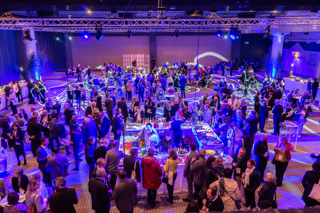 Soirée de gala dans le hall 1 - C.I.D