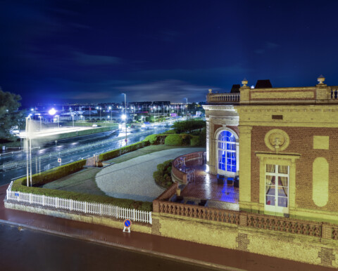 Villa le Cercle de Deauville la nuit