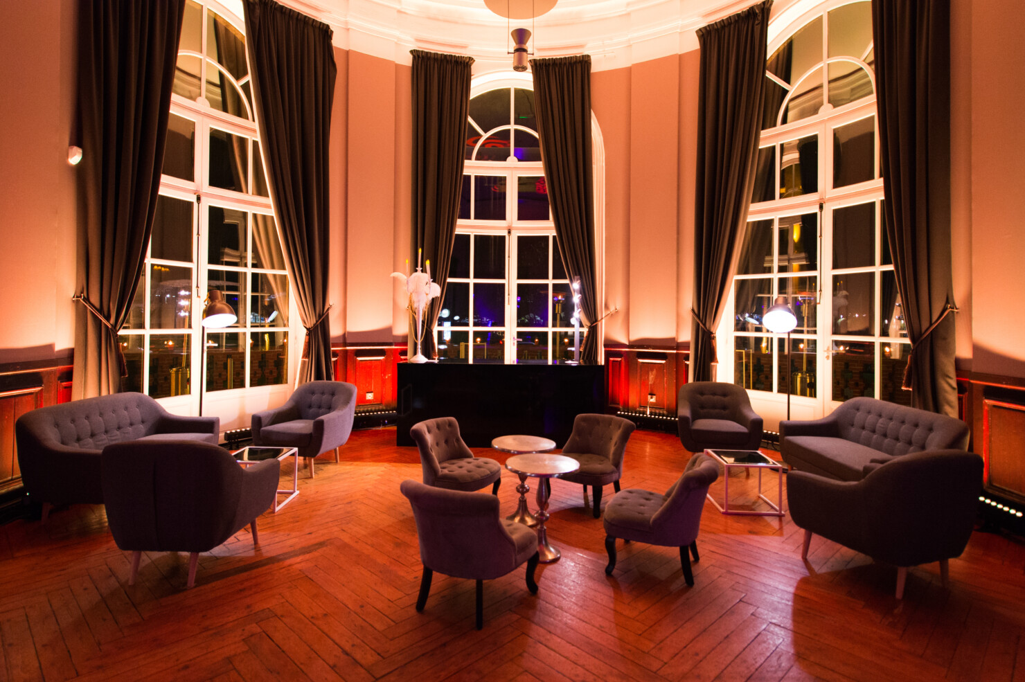 Salon rotonde de la Villa le Cercle Deauville