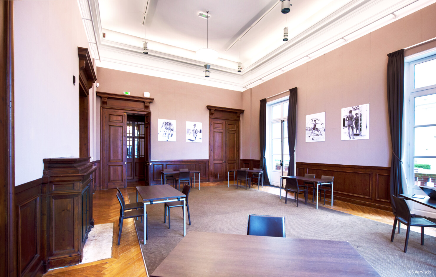 Kit exposants dans le salon royal de la Villa le Cercle Deauville