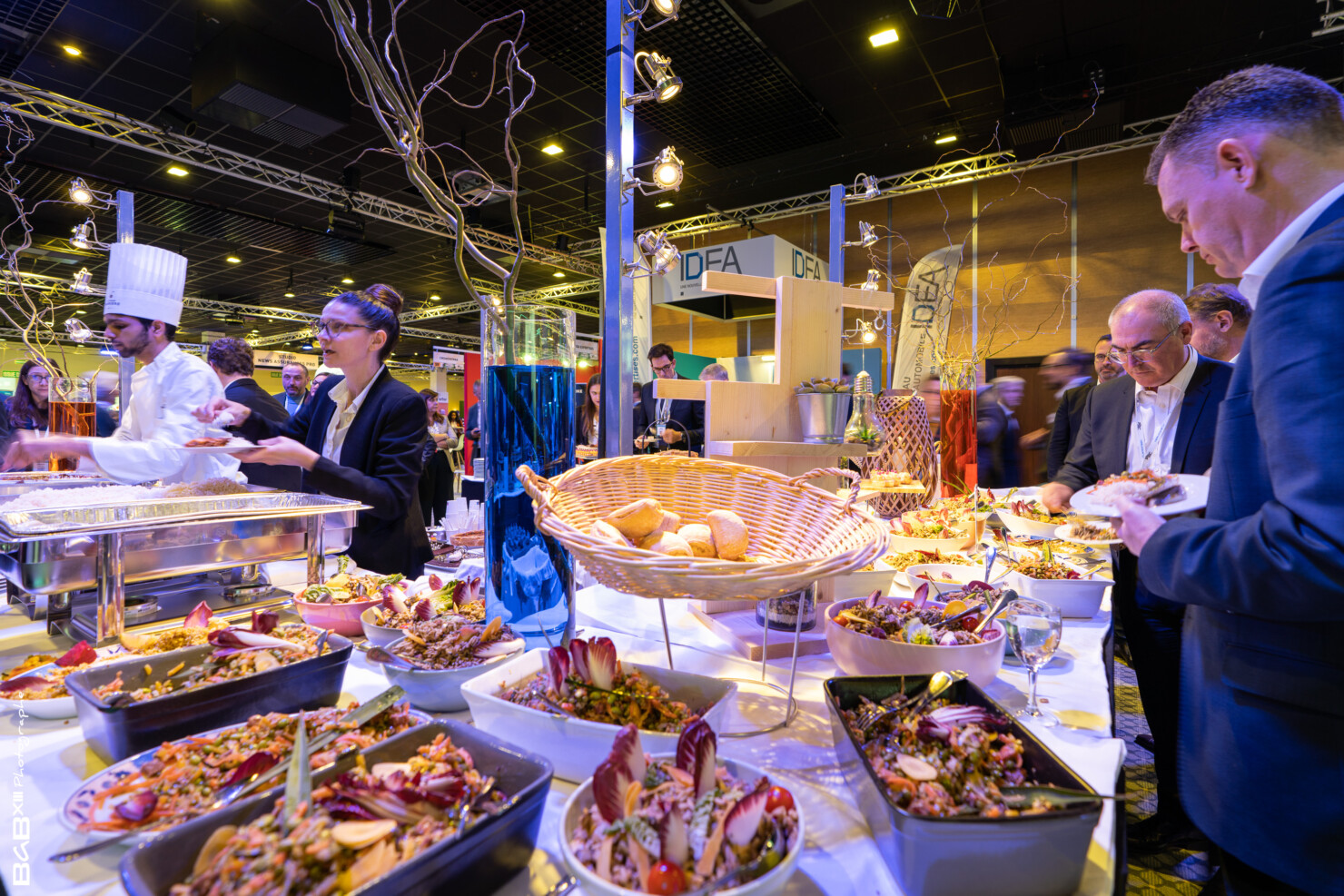 Buffet dans les halls