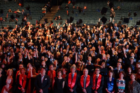 How do you organize a&nbsp;graduation ceremony?